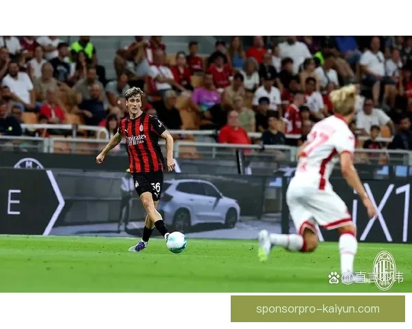 明星球员盘点：当前赛季表现稳健的顶尖足球运动员分析