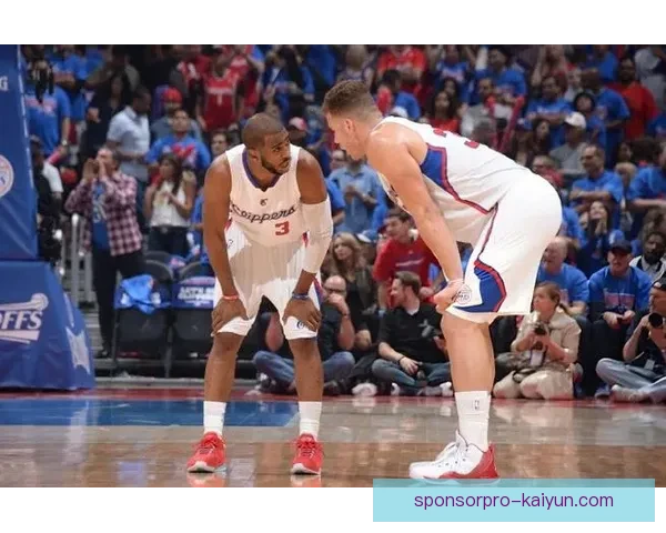 贝肯鲍尔传球特点分析：技能卓越与场上视野的完美结合